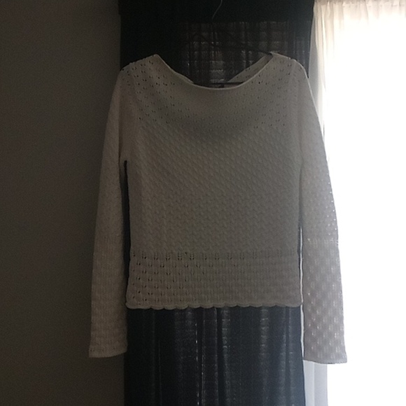 White sweater - Picture 2 of 2